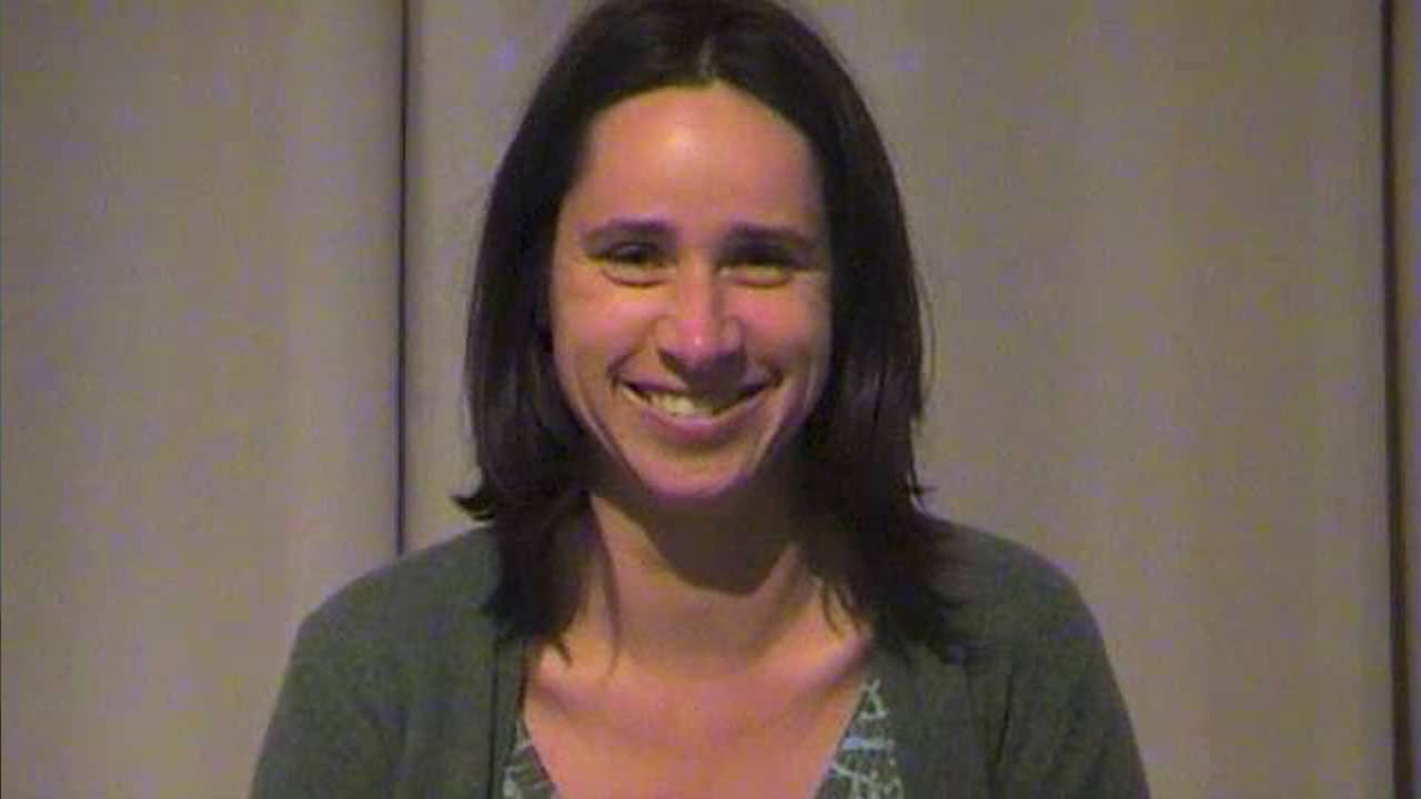 Teilnehmer Jacqueline nahm erfolgreich an der Stottertherapie teil